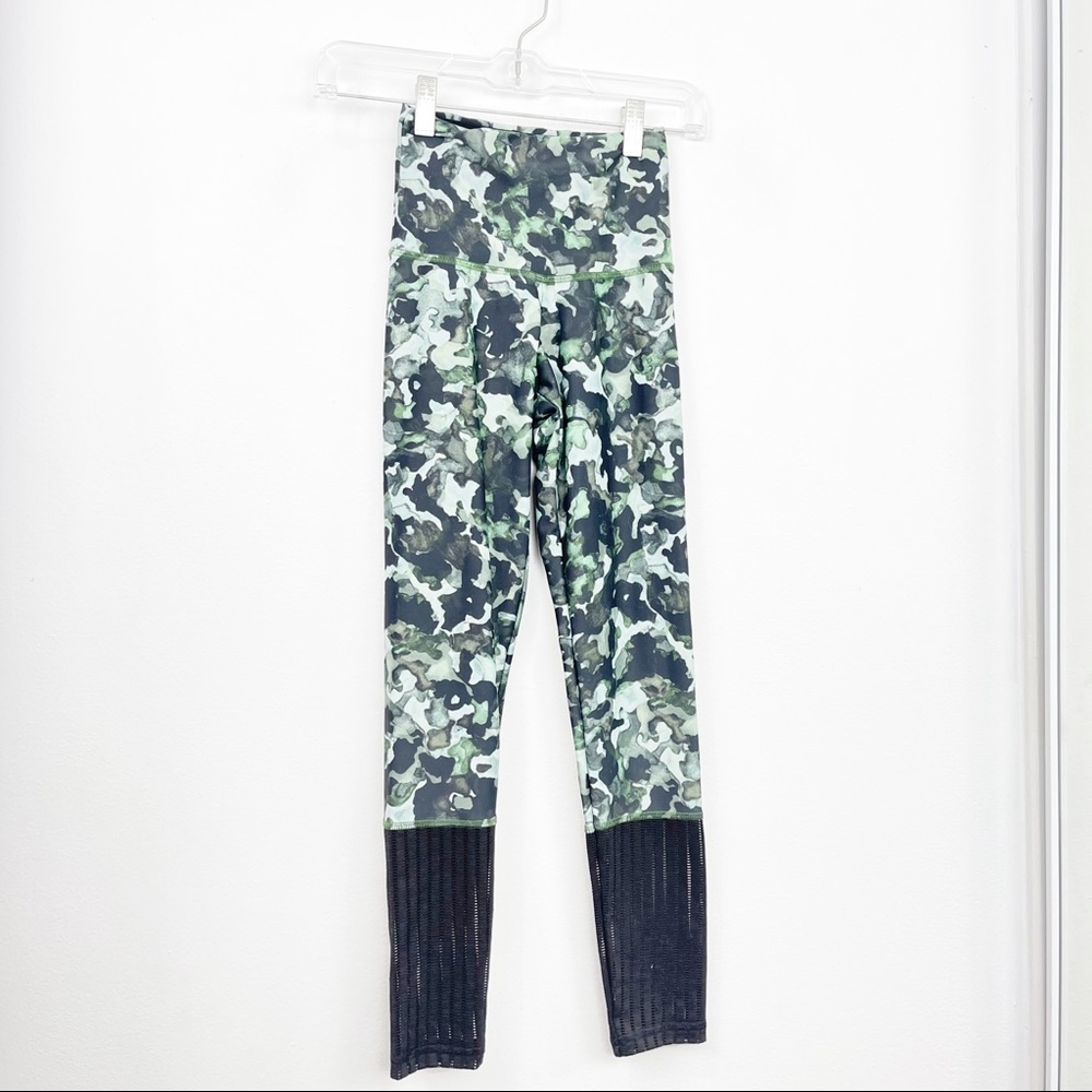 Strut This Green Printed And Black Mesh Leggings Size XS